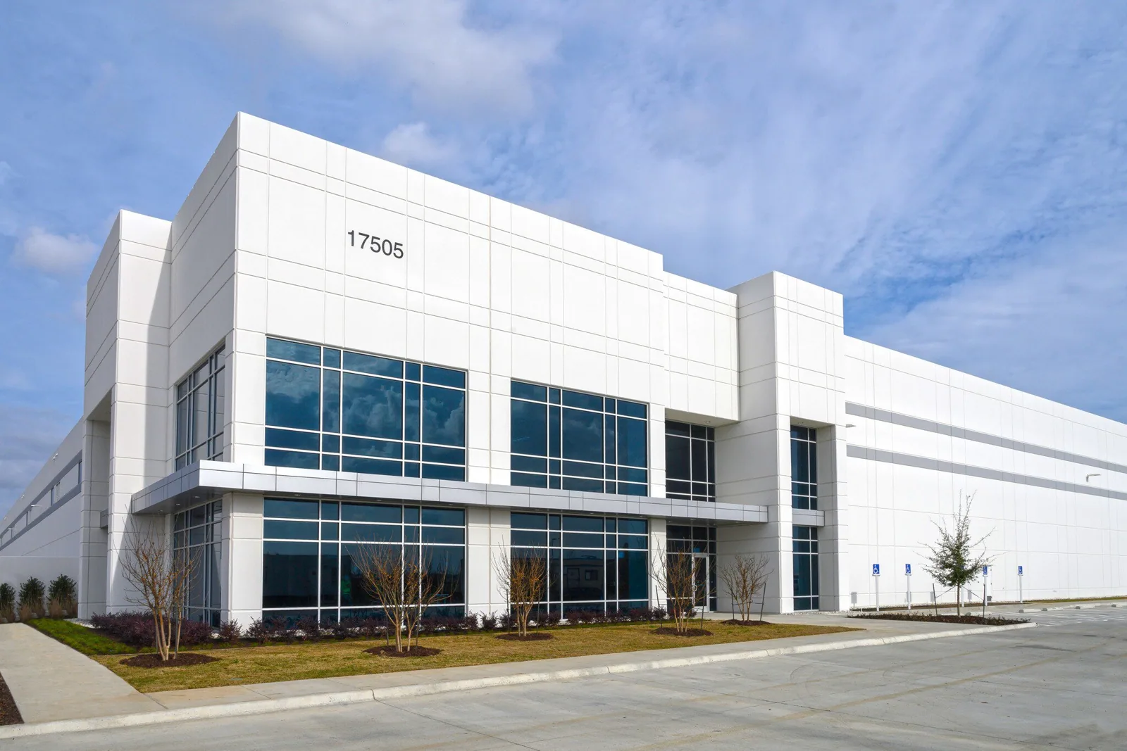 Distribution Center Roofing in Dearborn, MI in Dearborn, MI