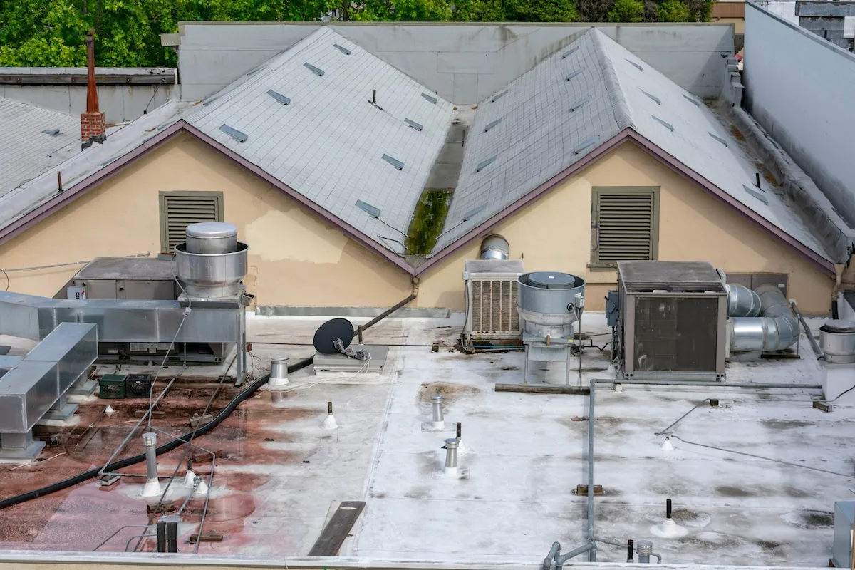 Commercial Roof Leak Repair in Dearborn, MI in Dearborn, MI Commercial Roof Leak Repair in Dearborn, MI in Dearborn, MI